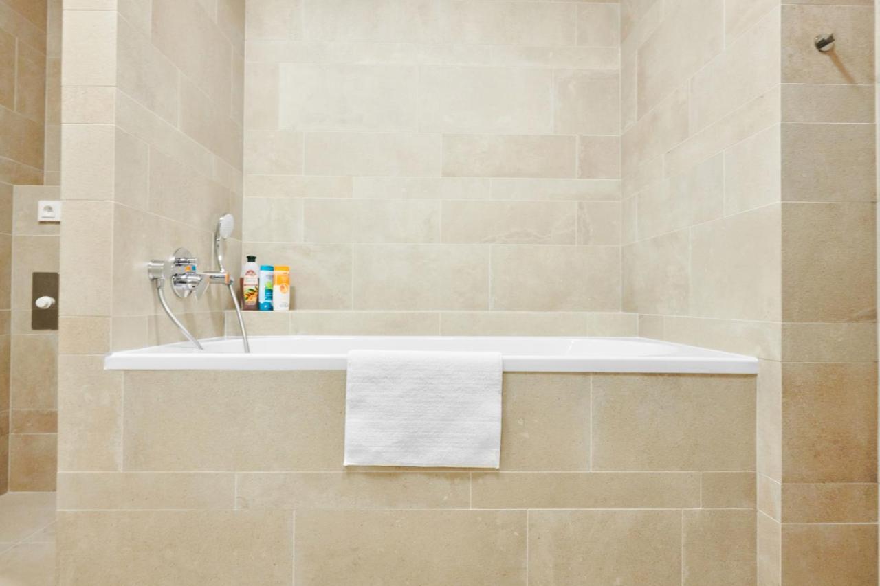 Apart Otel Dlouha - Old Town Prag