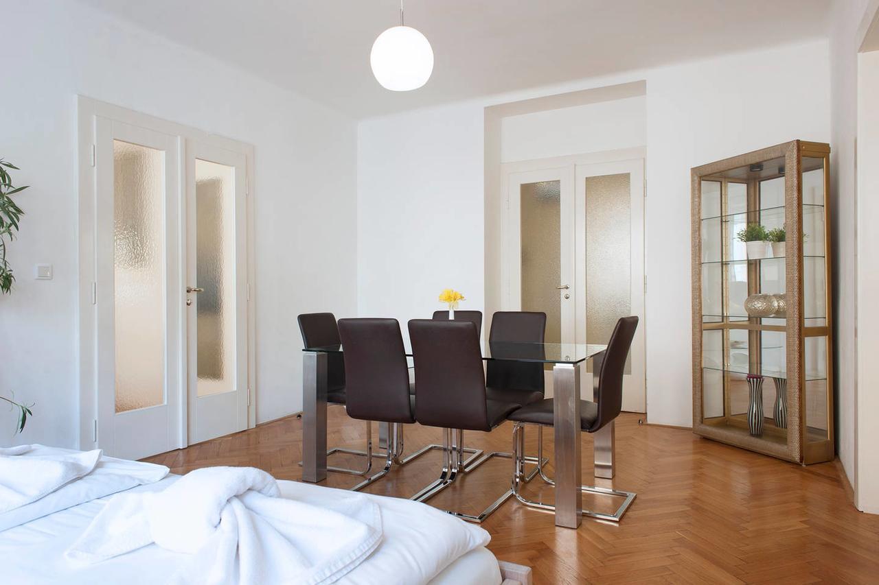 Dlouha - Old Town Apart Otel 4*